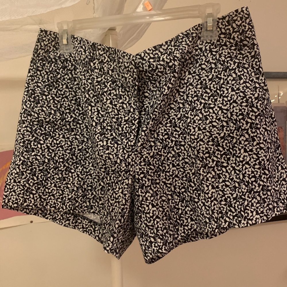 Ann Taylor Cotton Floral Shorts